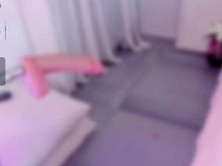 LeahRouss live cam preview