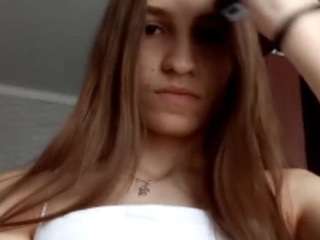 Live webcam model linglopez on Soda Cams