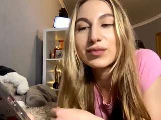 Live webcam model ludivinaobrein on Soda Cams