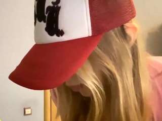 Live webcam model ludivinaobrein on Soda Cams