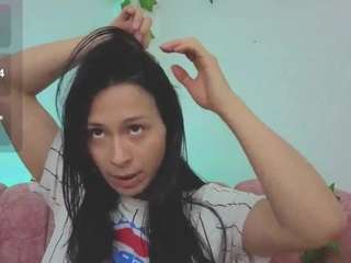 Live webcam model madisoncortes on Soda Cams