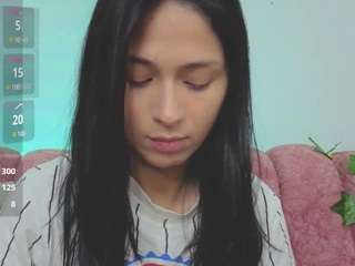 Live webcam model madisoncortes on Soda Cams