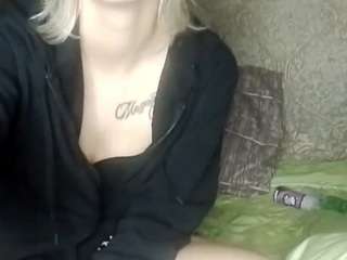 Live webcam model mariamanderson on Soda Cams