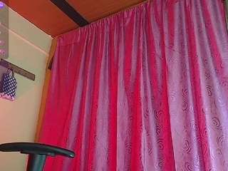 noxveeltt22's CamSoda show and profile