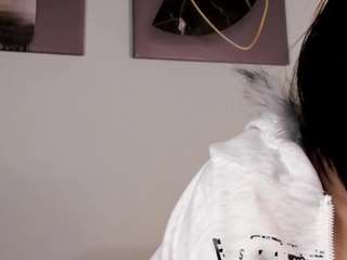 Live webcam model ronnie-rav on Soda Cams