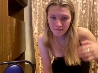 Live webcam model skyedaviss on Soda Cams