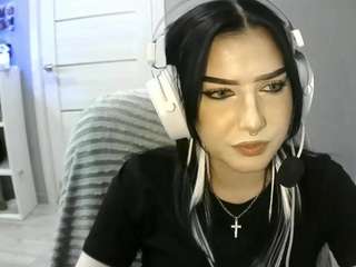 yeevanwagenen Live Webcam on CamSoda