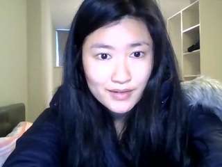 Live webcam model asianannie123 on Soda Cams