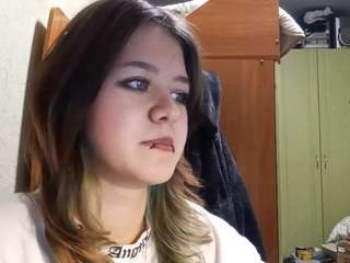 charlenahinaman Live Webcam on CamSoda