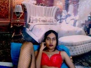 indianskies Live Webcam on CamSoda