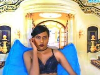 indianskies's CamSoda show and profile