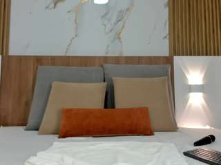 scarletheex Live Webcam on CamSoda