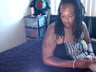 JuicyJasmin