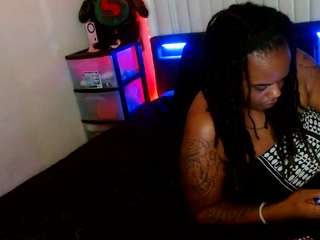 JuicyJasmin