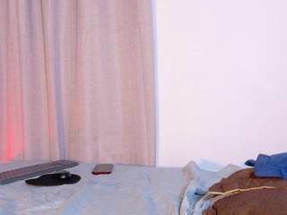 alejandradunn live cam profile