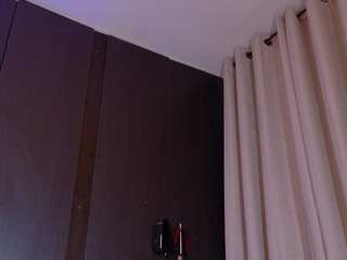 AlejandraDunn live cam preview