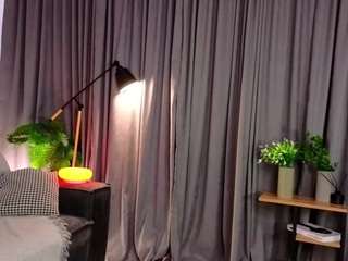 AshlyCzernik live webcam show