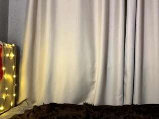 Live webcam model easteralt on Soda Cams