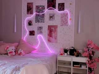 elara-vee Sex Cam Show
