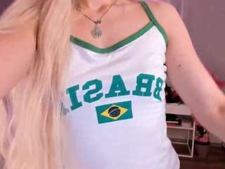 elara-vee Sex Cam Show