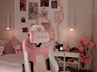 elara-vee Live Webcam on CamSoda