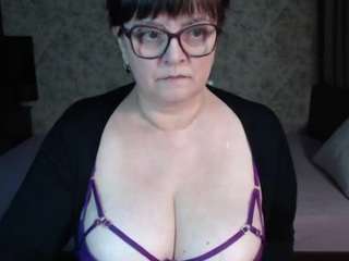Live webcam model elizadreamantecedent on Soda Cams