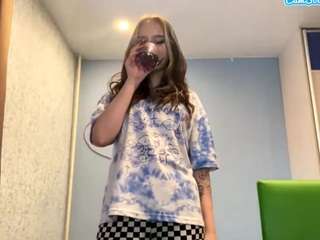 Live webcam model janetharchuletta on Soda Cams