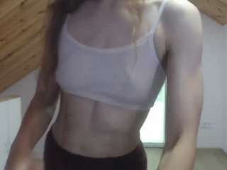 Milusea's cam show statistics and live stream