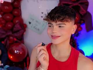 stevprz's CamSoda show and profile