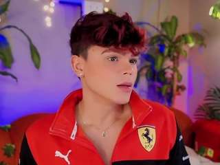 stevprz — LIVE on Camsoda