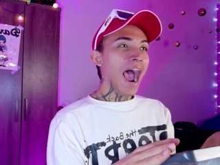 valery-rangel Live Webcam on CamSoda