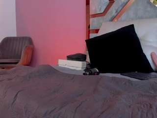 Electra-Gosselin live webcam show