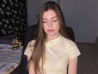 le modèle joleendowling est en webcam porno dans un show sur le site camsoda, il possède les tags suivants: ahegao,skinny,mature,ass,no drinking,no smoking,oil,public,sexy,solo,lush,spank,squirter,strip,tease,teen 18,toys,wet,young adult,massage