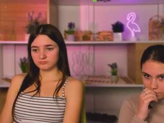 Live webcam model lole-ti on Soda Cams