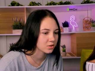 lole-ti Live Webcam on CamSoda