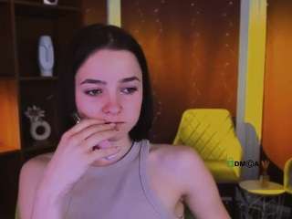 lole-ti Live Webcam on CamSoda
