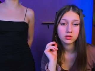 Model ini sedang live sekarang. lole-ti