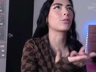 melody-collins Live Webcam on CamSoda