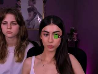 naya-may live cam profile