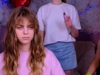 Live cam show with naya-may