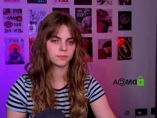 naya-may live webcam show