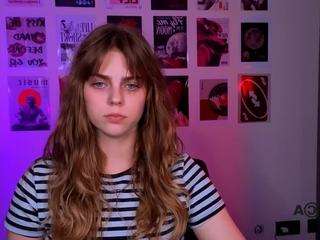 naya-may live webcam show