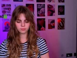 naya-may live webcam show