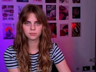 naya-may live webcam show