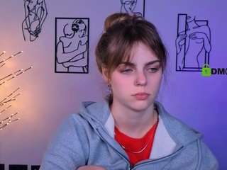 naya-may live webcam show