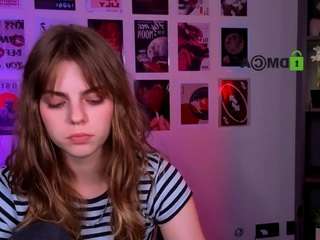 naya-may live webcam show