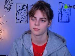 naya-may live webcam show