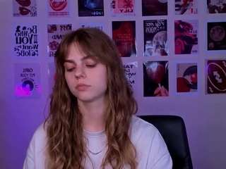 naya-may live webcam show