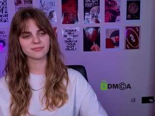 naya-may live webcam show