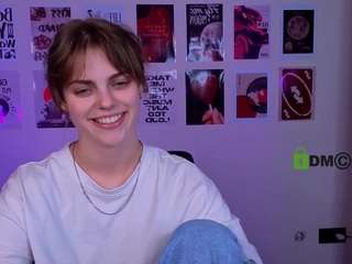 naya-may live webcam show